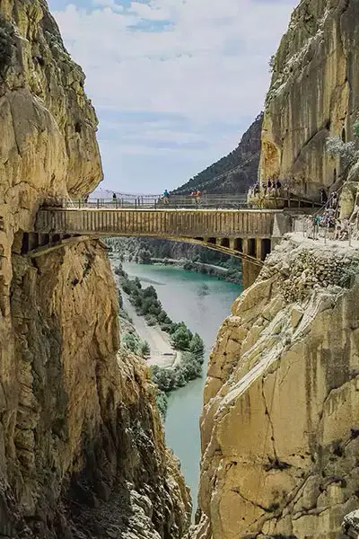 Caminito del Rey gangbroer, kør-selv ferie med Danbiludlejning